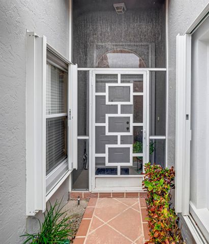 7043 Summer Tree Drive, Boynton Beach, FL 33437