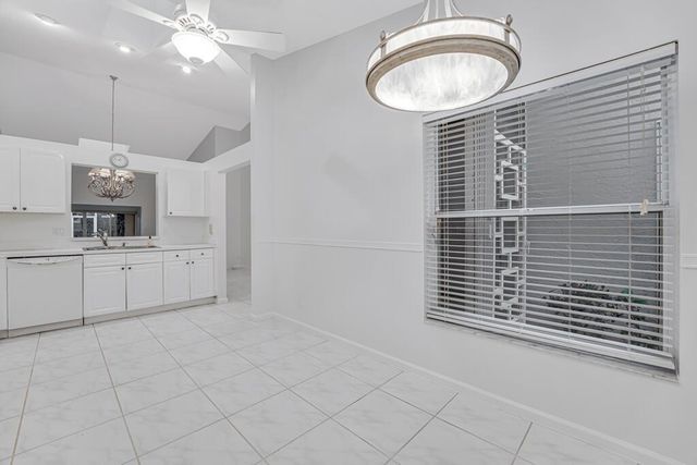 7043 Summer Tree Drive, Boynton Beach, FL 33437