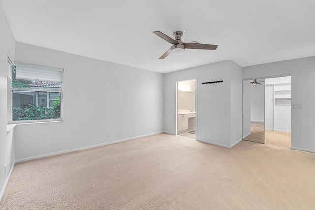 7043 Summer Tree Drive, Boynton Beach, FL 33437