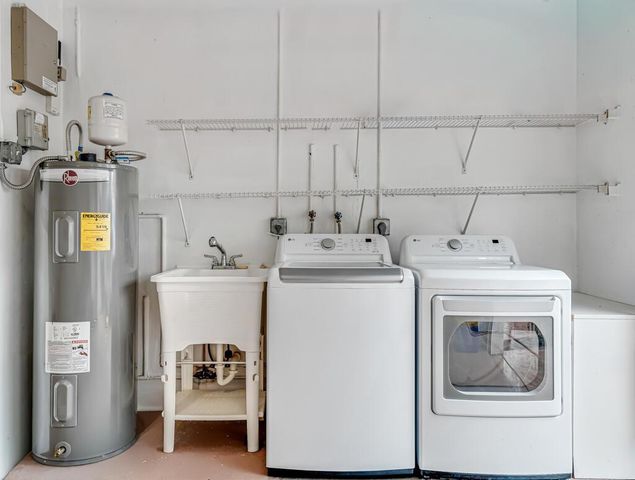 7043 Summer Tree Drive, Boynton Beach, FL 33437