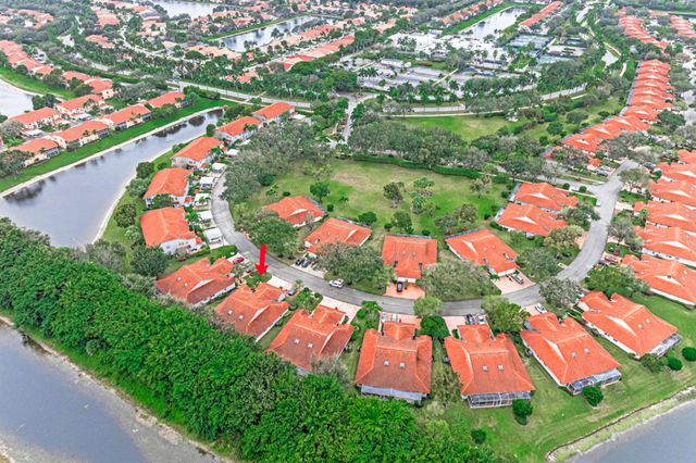 7043 Summer Tree Drive, Boynton Beach, FL 33437