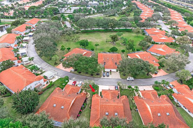 7043 Summer Tree Drive, Boynton Beach, FL 33437