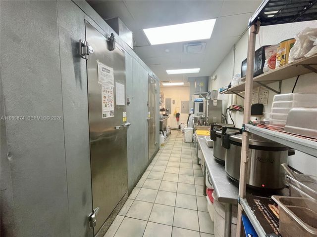 10251 Pines Blvd, Pembroke Pines, FL 33026