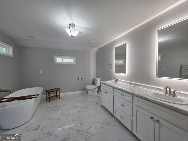 159 Candler Road, Gray, GA 31032