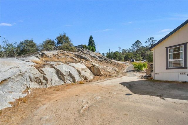 41391 Long Hollow Lane, Coarsegold, CA 93614