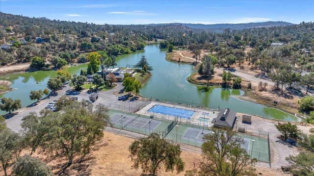 41391 Long Hollow Lane, Coarsegold, CA 93614