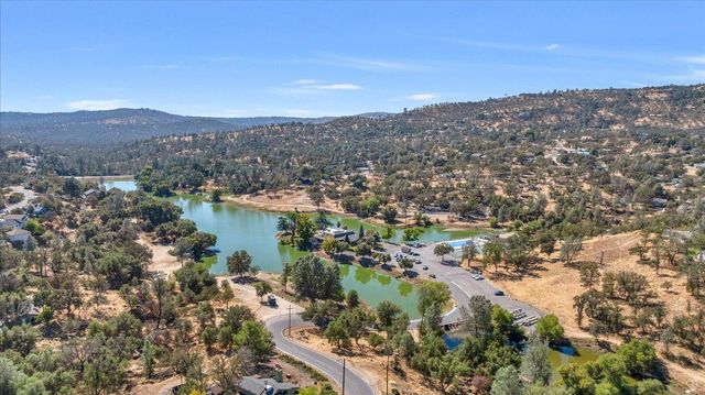 41391 Long Hollow Lane, Coarsegold, CA 93614
