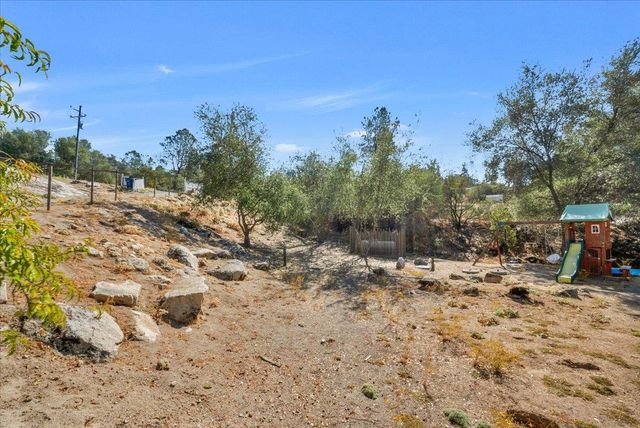 41391 Long Hollow Lane, Coarsegold, CA 93614