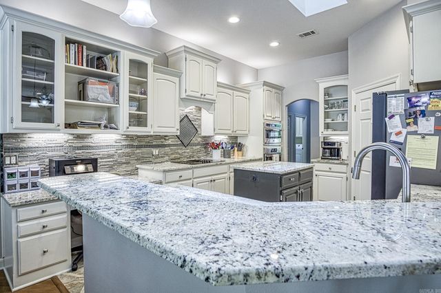 23 Gloria Drive, Hot Springs Village, AR 71909