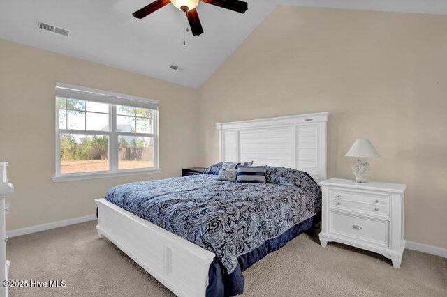 707 Crystal Cove Court, Sneads Ferry, NC 28460