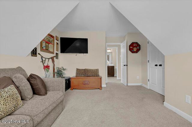 707 Crystal Cove Court, Sneads Ferry, NC 28460