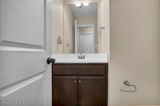 707 Crystal Cove Court, Sneads Ferry, NC 28460