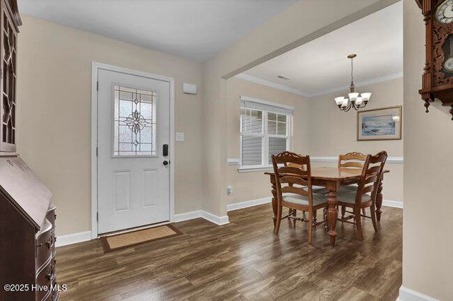 707 Crystal Cove Court, Sneads Ferry, NC 28460