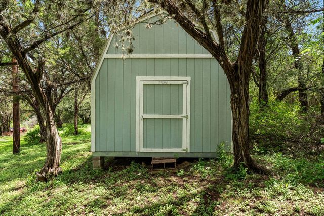 651 High Low DR, New Braunfels, TX 78132