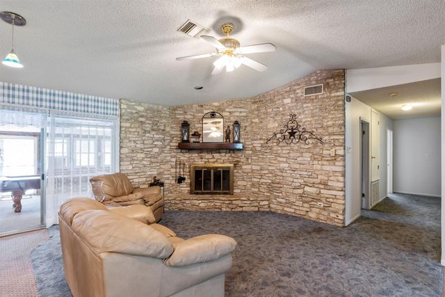 651 High Low DR, New Braunfels, TX 78132