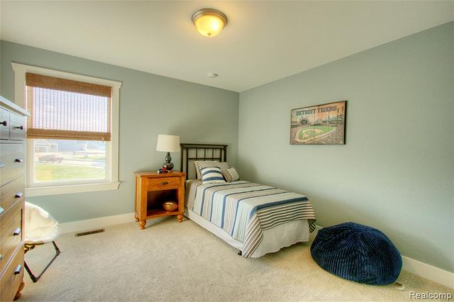 584 Round Rock Drive, Howell, MI 48843