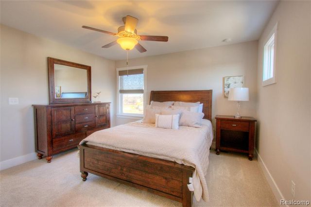 584 Round Rock Drive, Howell, MI 48843