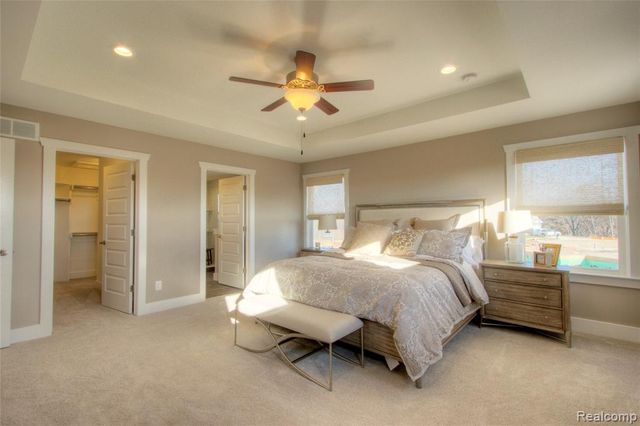 584 Round Rock Drive, Howell, MI 48843