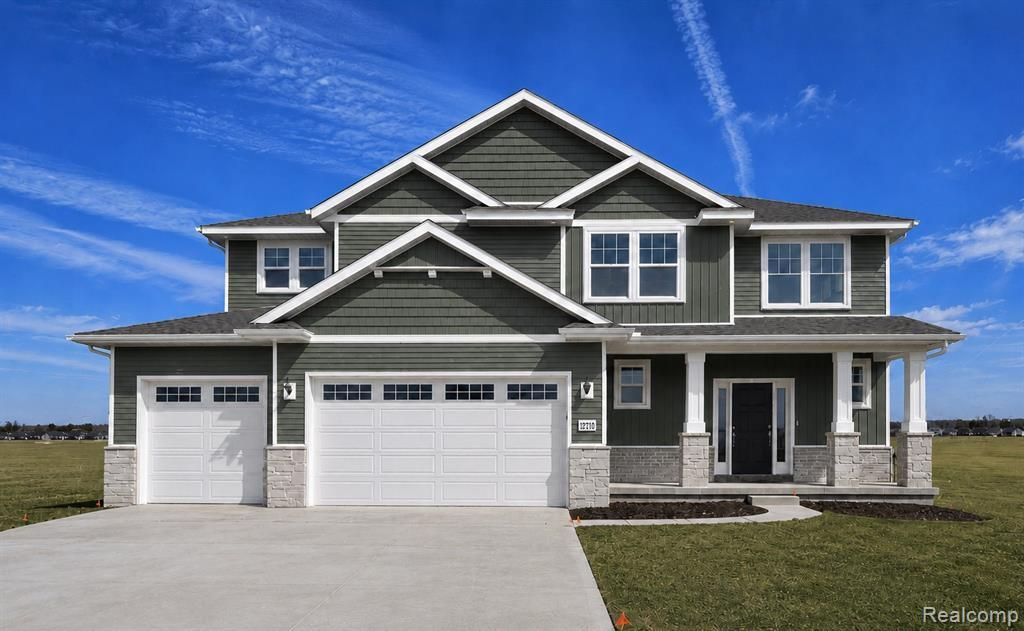 584 Round Rock Drive, Howell, MI 48843