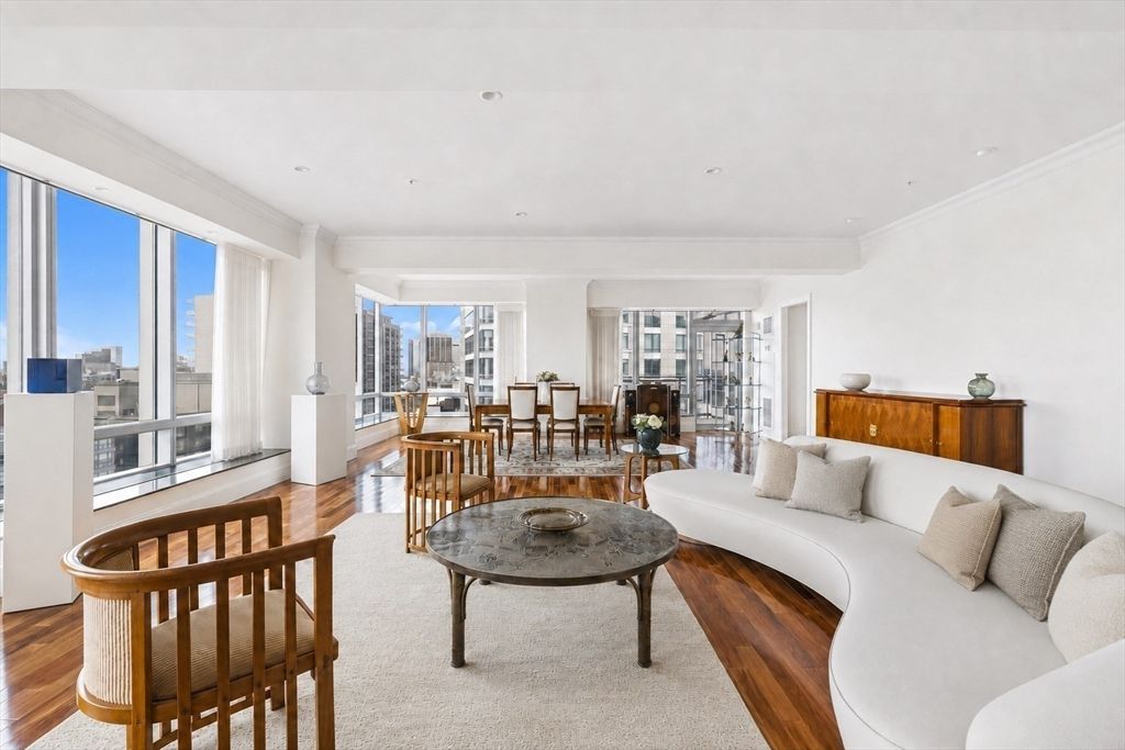 2 Avery Street 21E, Boston, MA 02111