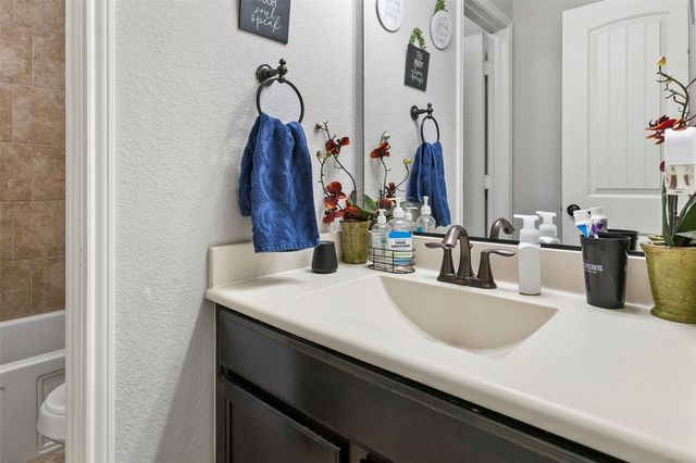 11700 Champion Creek Drive, Frisco, TX 75036