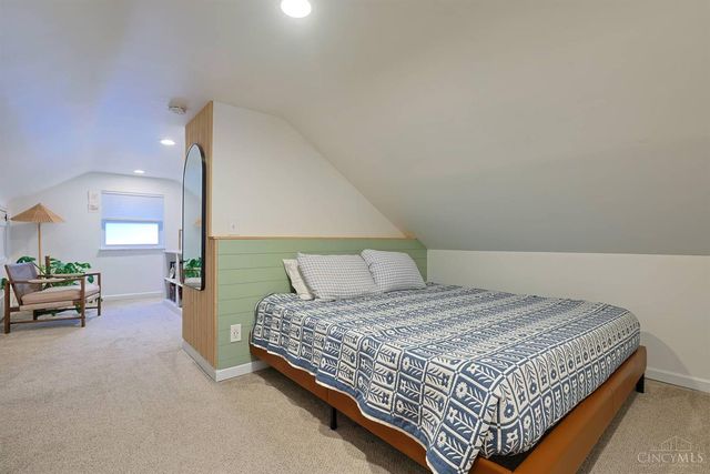 3803 Gatewood Lane, Silverton, OH 45236