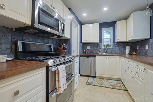 3803 Gatewood Lane, Silverton, OH 45236