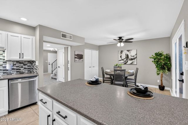 944 S VALENCIA -- 18, Mesa, AZ 85202