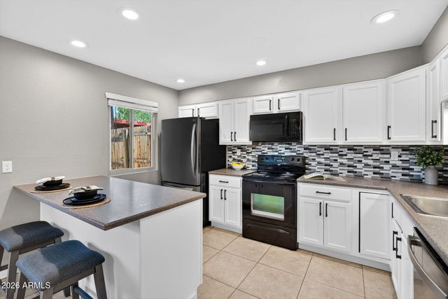 944 S VALENCIA -- 18, Mesa, AZ 85202