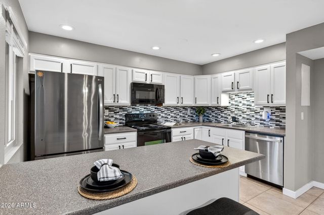 944 S VALENCIA -- 18, Mesa, AZ 85202