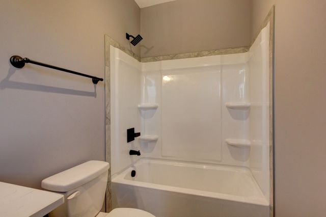 701 Sandringham Ct, Clarksville, TN 37043