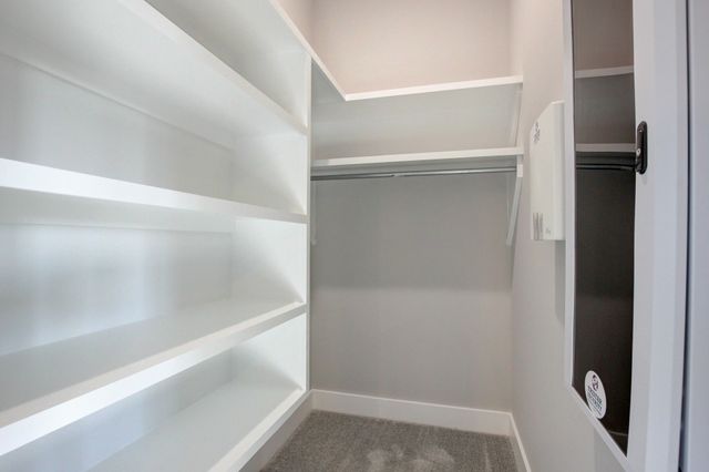 701 Sandringham Ct, Clarksville, TN 37043