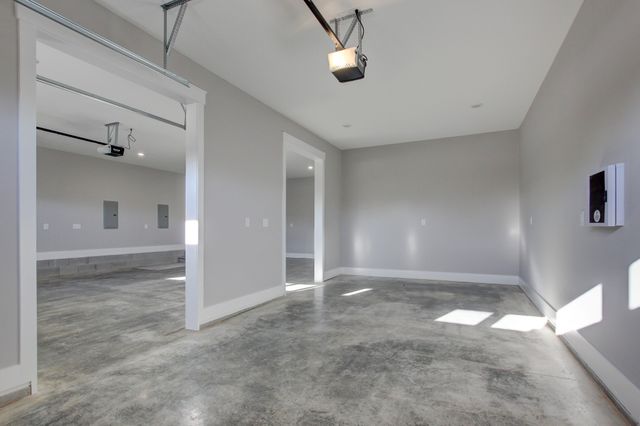 701 Sandringham Ct, Clarksville, TN 37043