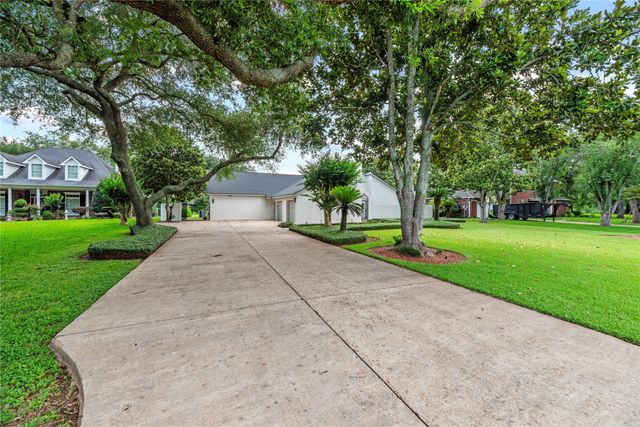 4815 Diamond Springs Drive, Missouri City, TX 77459