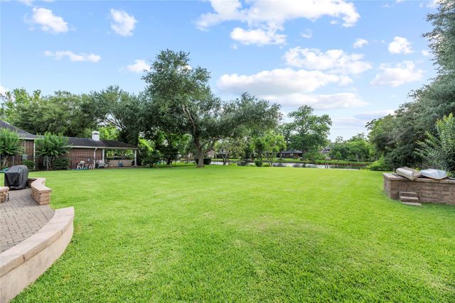 4815 Diamond Springs Drive, Missouri City, TX 77459
