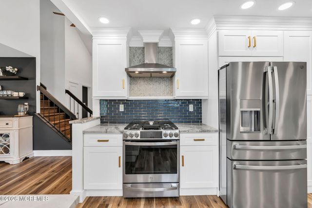 89 Almond Road, Freehold, NJ 07728
