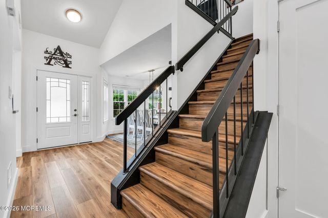 89 Almond Road, Freehold, NJ 07728
