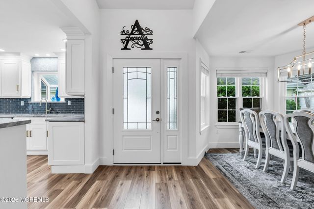 89 Almond Road, Freehold, NJ 07728