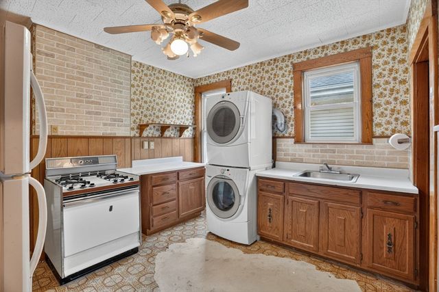 68 Raymond Ave, Somerville, MA 02144
