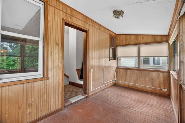 68 Raymond Ave, Somerville, MA 02144