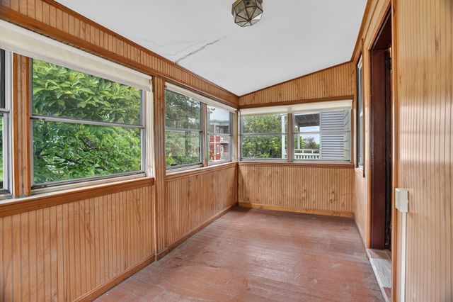 68 Raymond Ave, Somerville, MA 02144