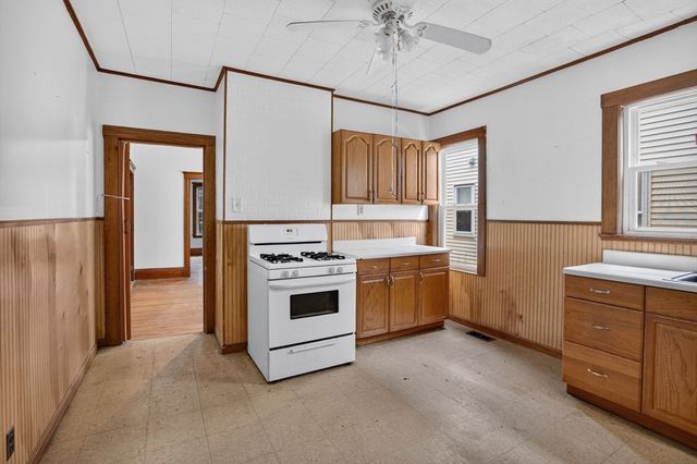 68 Raymond Ave, Somerville, MA 02144