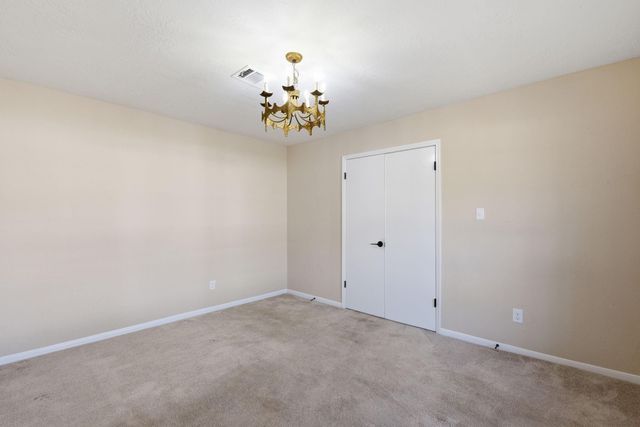 426 Pine Manor Drive, Conroe, TX 77385