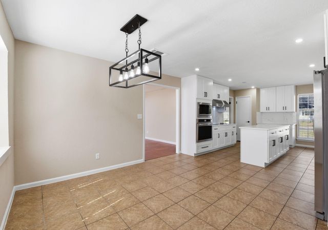 426 Pine Manor Drive, Conroe, TX 77385