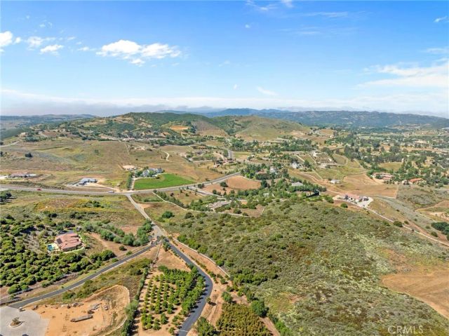 1 Avenida La Cresta, Murrieta, CA 92563