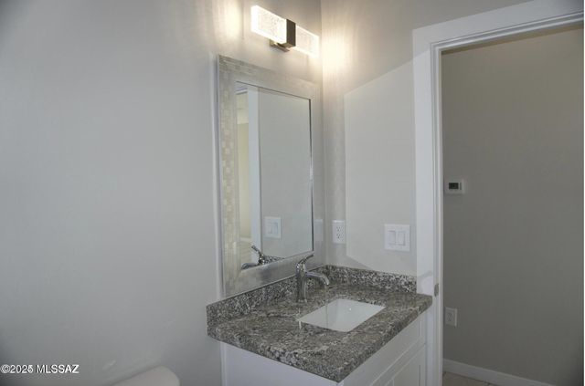 1866 Circulo Girasol, Rio Rico, AZ 85648