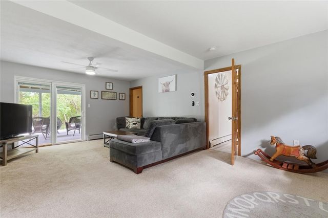 5 Dongay Road, Smithfield, RI 02917