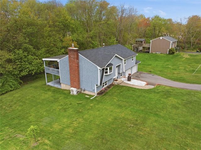 5 Dongay Road, Smithfield, RI 02917