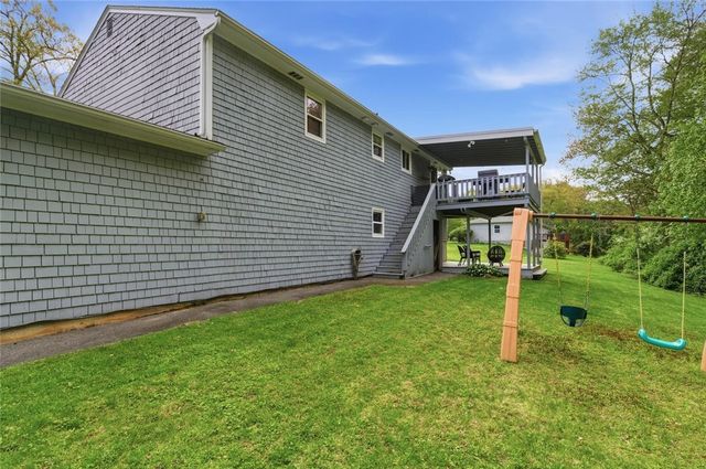 5 Dongay Road, Smithfield, RI 02917