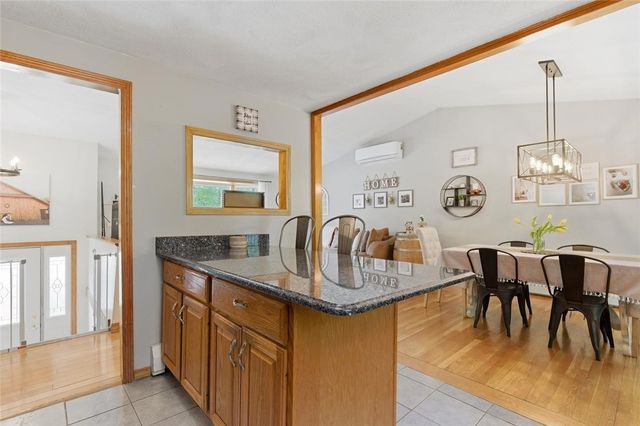 5 Dongay Road, Smithfield, RI 02917